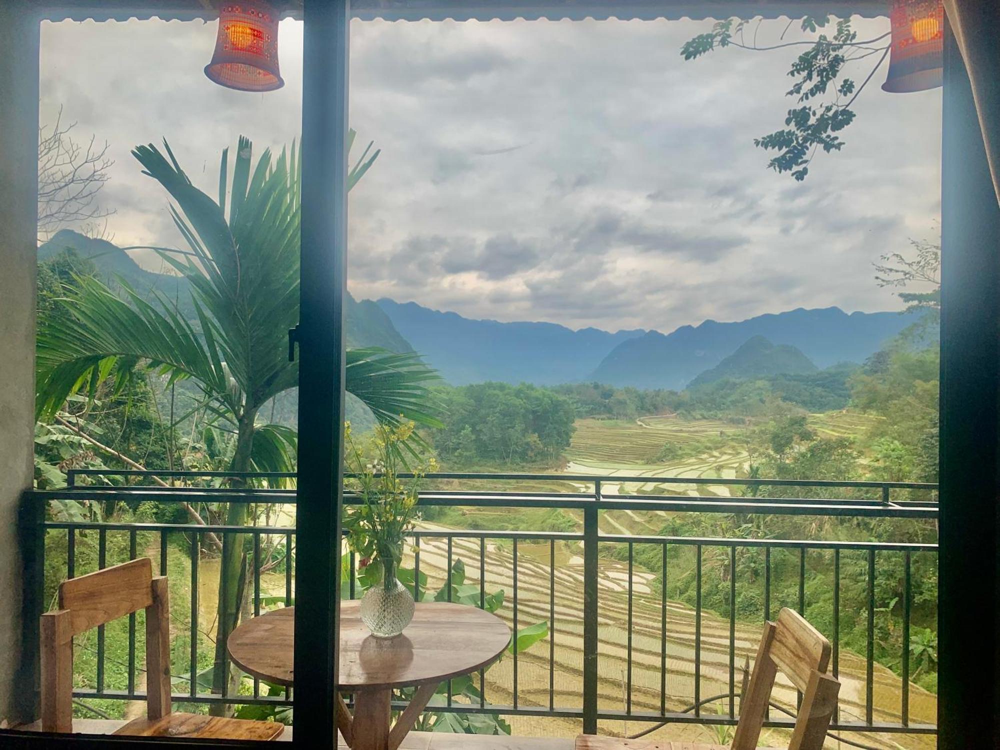 Bed and Breakfast Puluong Aroma Huong Ba Thuoc Esterno foto